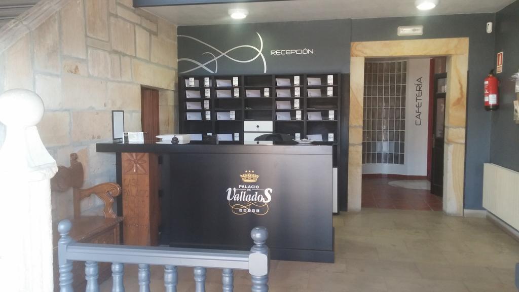 Hotel Palacio De Los Vallados استريس المظهر الخارجي الصورة
